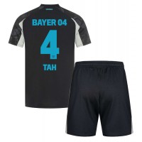 Maglia Calcio Bayer Leverkusen Jonathan Tah #4 Terza Divisa Bambino 2024-25 Manica Corta (+ pantaloncini)